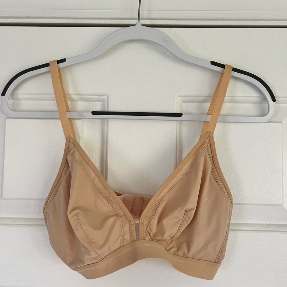 Lively Mesh Trim Busty Bralette